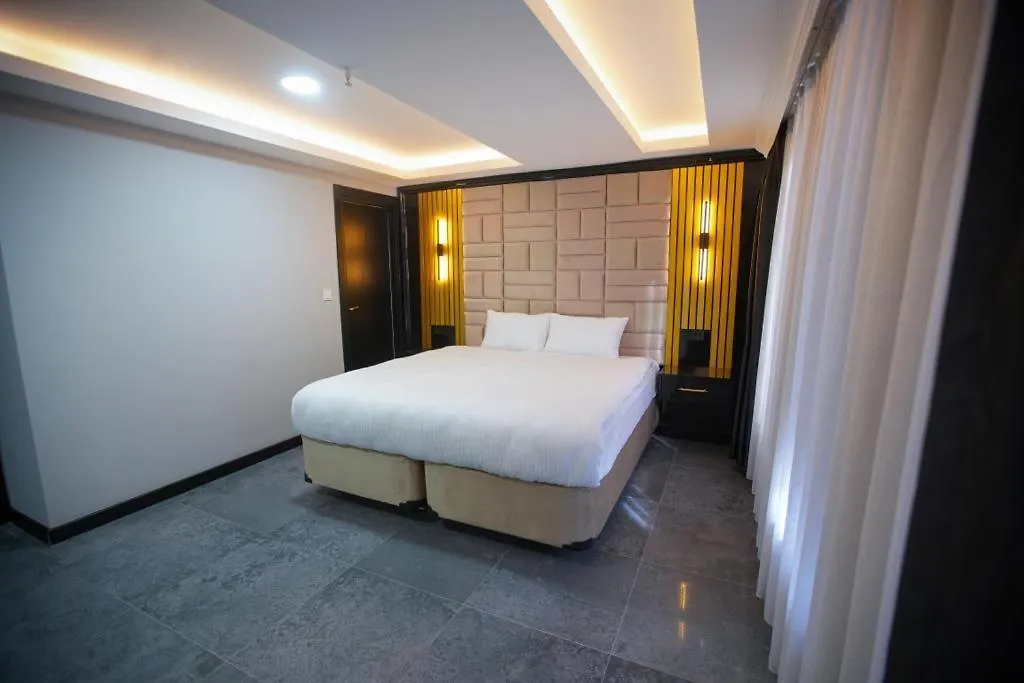 Bed & Breakfast Ky Continental Apartments İzmir