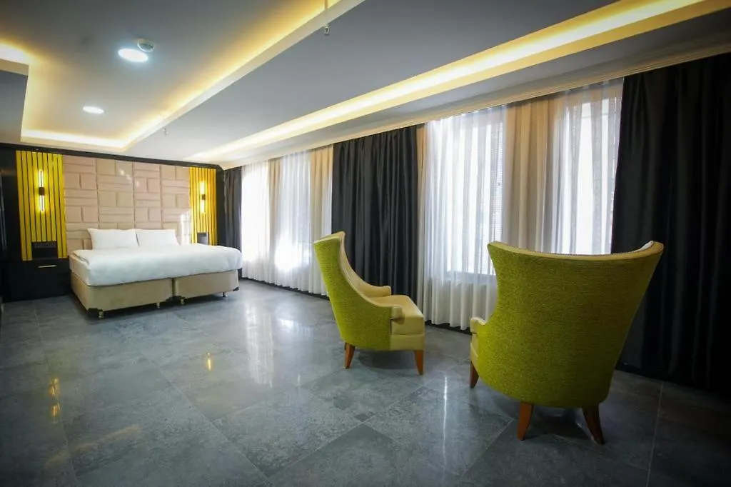 Bed & Breakfast Ky Continental Apartments İzmir